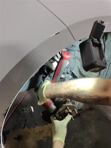 How to Become a Mechanic: Tips for Aspiring Technicians