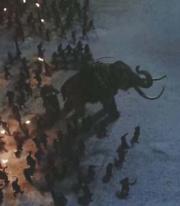 يصادف اليوم ذكرى عرض حلقة معركة الجدار الأسطورية ( S04 E09 ) هجوم الهمج على الجدار وتصدي الحرس الليلي لهم بقيادة جون سنو 🔥❤️ للمزيد من خلال الهاشتاغ #GoT_Battles_TheFireTheBlood | House Of The Dragon - Asoiaf