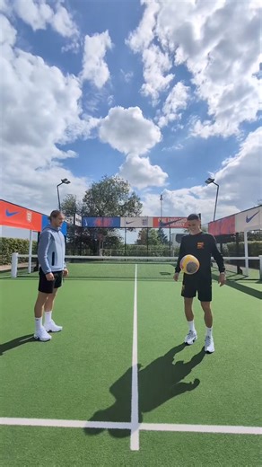 110K views · 1.8K reactions | A keepy-up challenge with a twist!  | England football team | Facebook