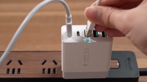 [2-Pack] 60W USB C Wall Charger,5-Port Fast USB C Charging Block 30W Type C Power Adapter,2USB C+3USB A Multiport Charging Cube USB A Wall Plug for iPhone 17/16/15 Pro Max Plus, MacBook,Samsung Galaxy