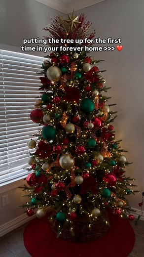 21K views · 1.8K reactions | Our first Christmas tree in our forever home ⁣ ⁣ ⁣ ⁣ ⁣ ⁣ ⁣ First Christmas in our new home, and it already feels like magic.  There’s something so heartwarming about starting these traditions together, imagining all the future Christmases we’ll share, with a house full of little voices and big memories. Here’s to love, laughter, and this tree that will see it all in the years to come. ❤️ | Johnathan Ramos | Facebook