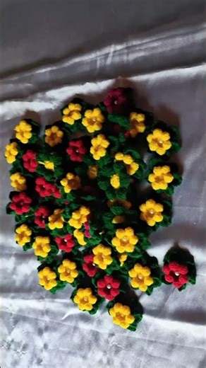 flower toran # crochet flower toran # woolen door hanging