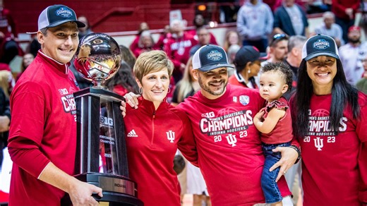 Indiana coach earns 'most courageous' award