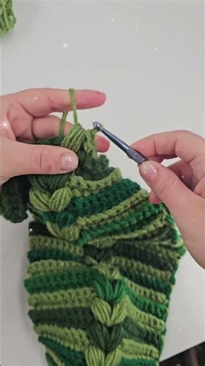 Christmas Door Wreath 👼 CROCHET PATTERN#crochetpattern #xmascrochet #xmas #crochet #handmade