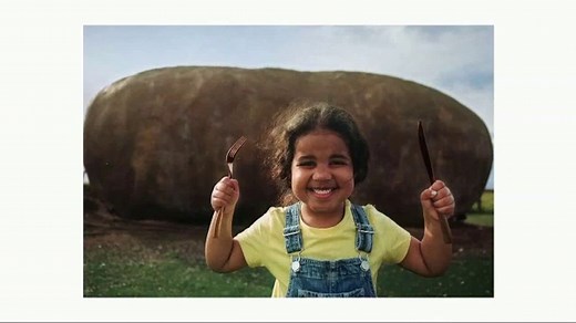 Airbnb TV Spot, 'Categories: Mashed Potato' Song by Dee Dee Sharp