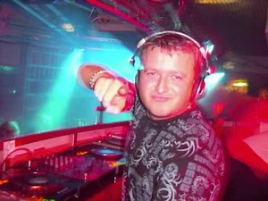 Trezor Dance Mission 28.09.2004 DJ HAZEL part 2/2