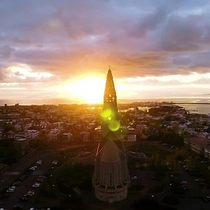 203 reactions · 12 shares | Find waterfalls, geysers and hot springs, all within easy access to the city. See it all during your Iceland vacation! | Guide to Iceland | Facebook