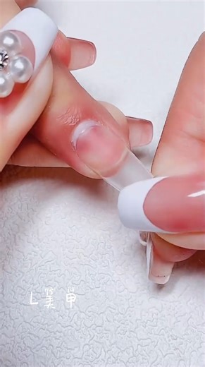 Stunning Nail Design Trends for 2024 #NailDesign #NailArt #2024Trends #ManicureIdeas #FashionNails | 𝙏𝙖𝙩𝙩𝙤𝙤𝙨