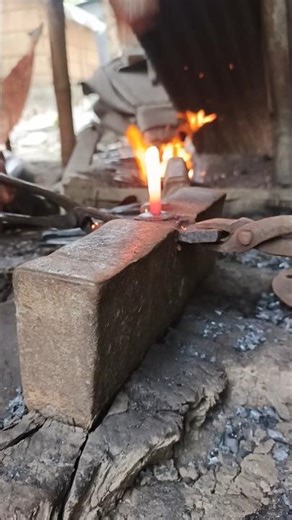 Forged in fire, shaped by sweat a blacksmith’s nail 🔥 #blacksmith #shortvideo #shortfeed