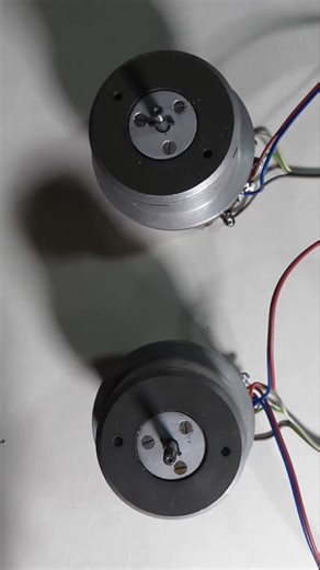 46K views · 277 reactions | Do czego służył selsyn? Praktyczne sprawdzenie działania selsyna. Cała dyskusja: https://www.elektroda.pl/rtvforum/topic4001320.html Subskrybuj nas, aby nie przegapić kolejnego edukacyjnego filmu. | elektroda.pl | Facebook