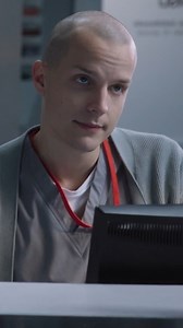 Jari aina yhtä hienotunteisena.. 🙄 Viikon toinen uusi Syke-jakso nyt Ruudussa! 💙 | SYKE