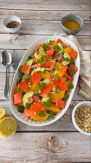 The Easiest Smoked Salmon Salad You’ll Ever Make (No Cooking!)