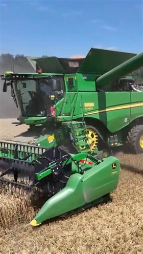 harvester #wheat #farming #tractor | Agricultural Techniques