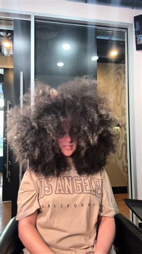 Transform Your Look with Stunning Curly Hair Styles