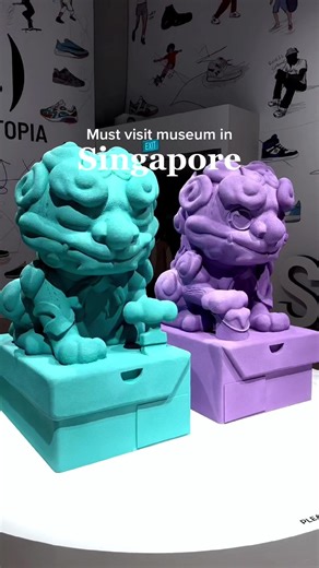 Traveling to Singapore anytime soon? We had fun at the Sneakertopia Expo🙌👟✨. Location📍 Singapore - ArtScience Museum #travelwithtoddler #travelsingapore #singaporetips #whattodoinsingapore #travelwithkids