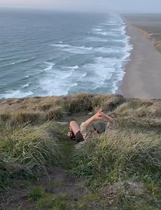 5.4M views · 76K reactions | Sometimes, need this kind of relaxation from everything 懶 | Ｄｉｓｔｒａｃｔｉｏｎ | Facebook