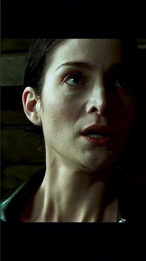 In a heart-racing scene from The Matrix, Trinity is being relentlessly chased by agents. 🚨
