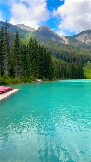 Canada’s Most Beautiful GREEN LAKE, Emerald Lake,BC. #emeraldlake #beautiful #lake #banff #travel