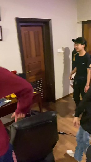 Chillin' with My Crew | Fun Hangout Session