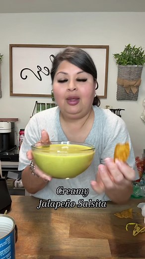 Creamy Jalapeño Salsa Recipe with Canned Jalapeños