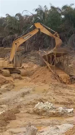 💰💰Earth Money 💰💰 (@kontohisaac297)’s videos with original sound - MONASTY 🇬🇭