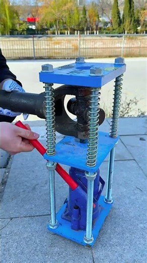 Tractor Shaft Removal Tool Demonstration #ideas #shorts #shaft #removel