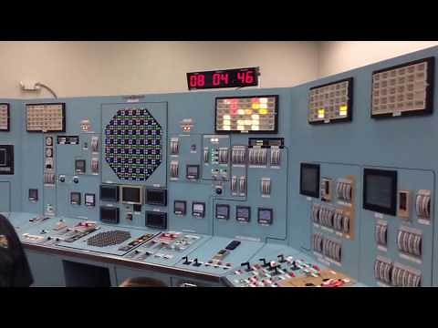 Nuclear Power Plant Simulator Tour - Richard Scrams the plant