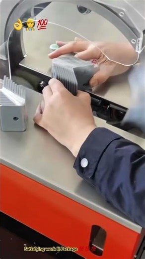 Rolling tape packaging products conveniently #shortsfeed #shorts #wow #machine #explore