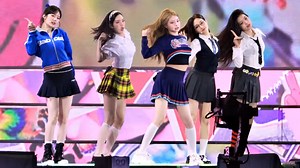 250920 KiiiKiii直拍 Dancing Alone (TMA Ver.)