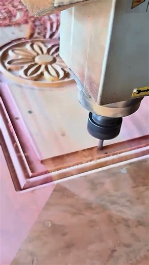 High-Speed CNC Art: Carving Intricate Wood Designs! 🪵🎨 #shorts#CNC#DigitalArt#WoodCarving