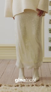 Find everything you need for a magical Christmas 🎄 from timeless favourites to party looks that will make you the life of the party. | Gina Tricot