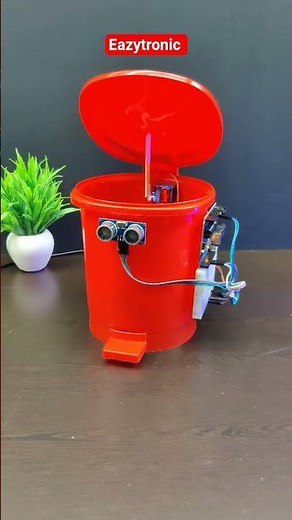 Smart Dustbin use Arduino Uno #arduino #eazytronic #arduinoprojects #arduinotutorials #smartdustbin