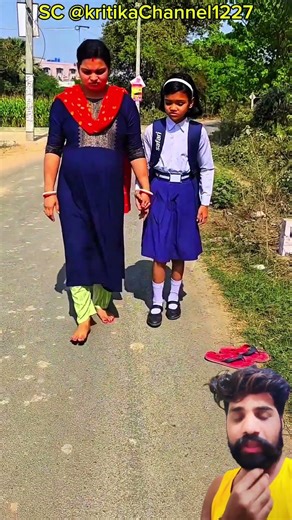 Introducing the "VitaWear SmartBand," a next-generation wearable gadget🎉