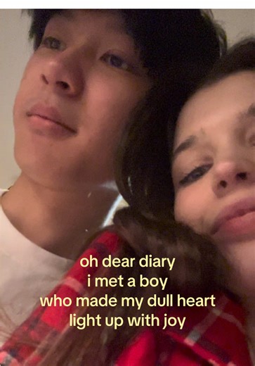 my happiness❤️ #ilovemyboyfriend #fy #fyp #couplegoals #couple Key words Couple trends, long distance couple, ldr couple, trending video, ootd, fit check, couple goals, couple dance, viral, long distance relationship, long distance meeting, long distance boyfriend, long distance girlfriend, cooking together , couple cooking