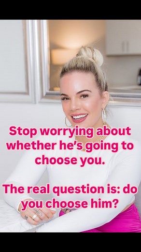 Kim Velez | Trauma Therapist + Transformation Coach | The people in your love life are mirrors—reflecting your beliefs about yourself. ✨ If you’re tired of always proving yourself,... | Instagram