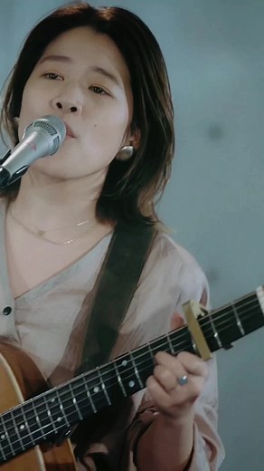優河の新曲《灯火》ライブセッション