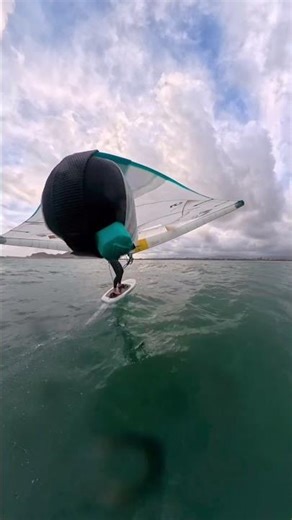 Surfing through 2025 straight into the New Year 🤟🏻🌊🏄‍♂️ #wingfoil #waves