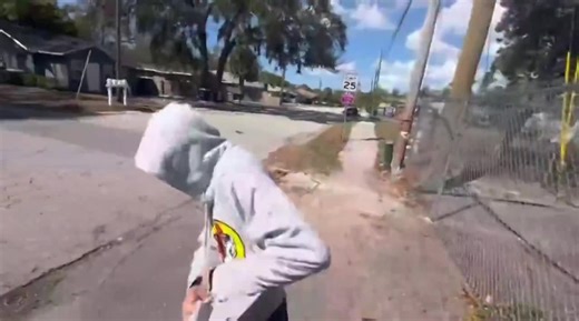 Hebephile gets caught and dragged after trying to meet and possibly engage in sexual intercourse with a minor