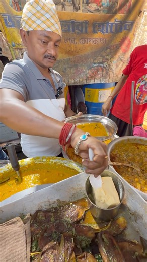 অরুণদার দোকানের খিচুড়িতে ভালো পরিমাণ বাটার দেওয়া হয় || #viral #viralvideo #trending #shorts