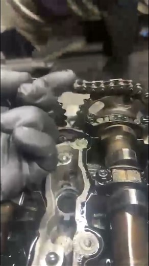 Mercedes Benz c220 timing chain been noisy, now will fix