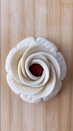 How to Shape Pastry Dough Like a Pro – Satisfying & Easy! #shorts #pastrydesign #doughdesign
