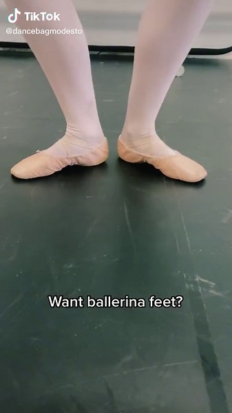 Improve Ankle Flexibility with These Everyday Stretches