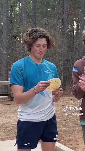 Bro Can Throw Anything🤯 | disc golf