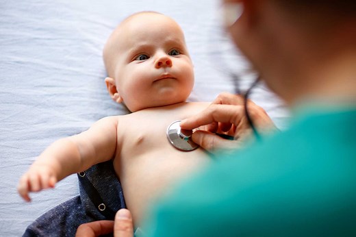 Cot death (SIDS): prevention, causes, symptoms and case rates