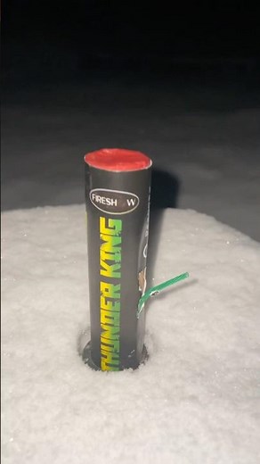 Thunder King Firework | test petardy and fireworks in the snow 2025-2026