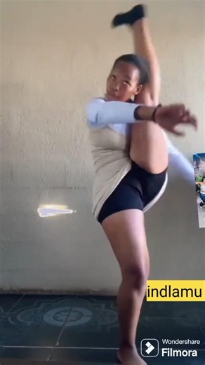 see how to dance Zulu traditional dance indlamu the heritage of African culture