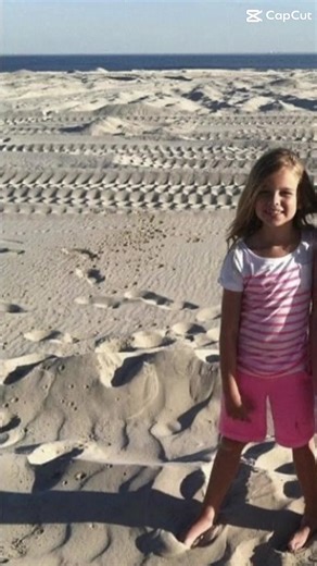 Amelia Jones (@ameliajones6)’s videos with original sound - Gnome