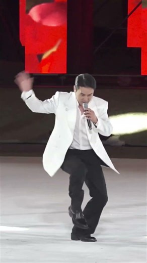 장민호♡벌 나비 처럼 훨훨 가벼운 몸놀림 멋지세요👍👍👍