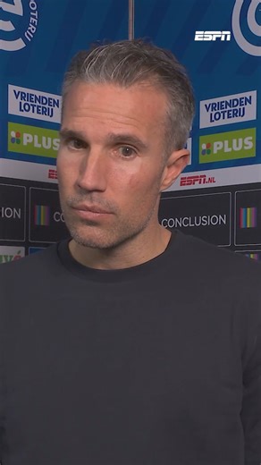 Robin van Persie verklaart het opstellen van Jakub Moder in de spits en het passeren van Casper Tengstedt 💬 | ESPN NL