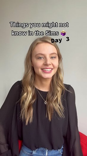 Exploring the First Person Camera Mode in Sims 4